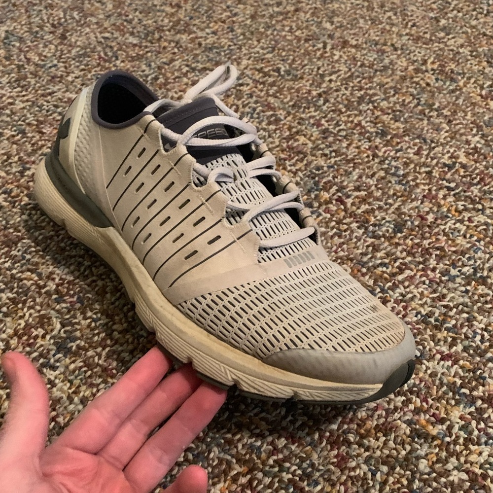 Under Armour Men’s Shoe Size 10.5